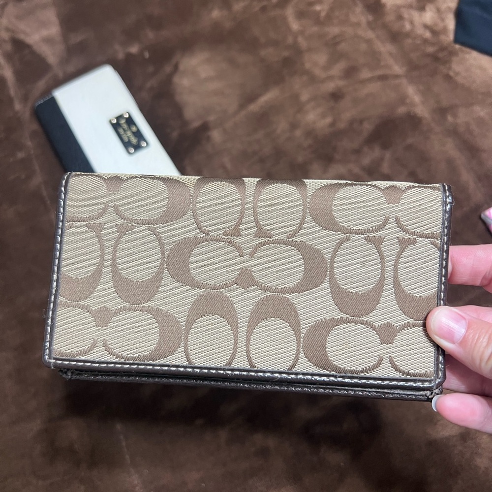 Coach wallet - Picture 2 of 6